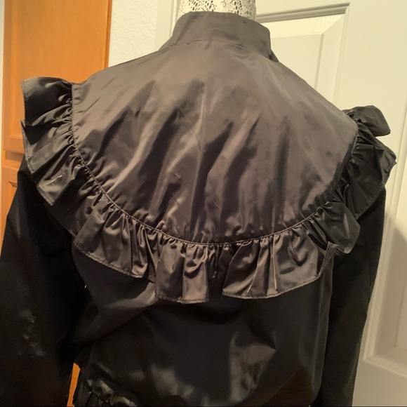 Black Jacket - Picture 8 of 10